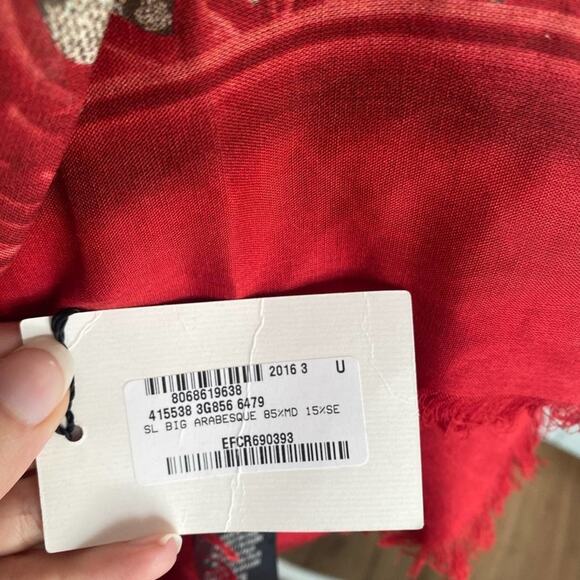 NWT Gucci Big Arabesque Logo GG Monogram Silk Modal Red Scarf Shawl - Picture 5 of 8